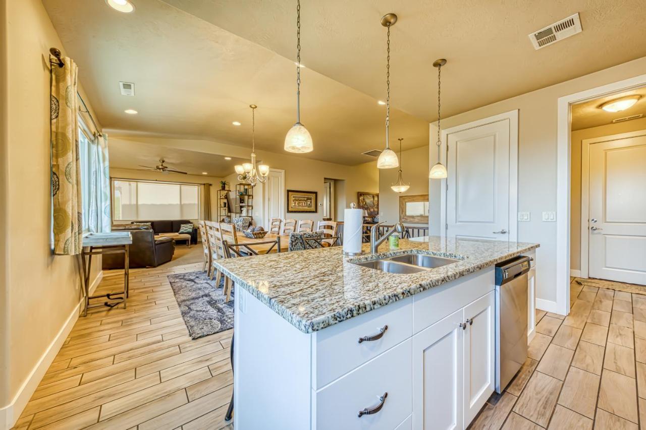 Redstone Villa: Paradise Village #47 Santa Clara Exterior photo
